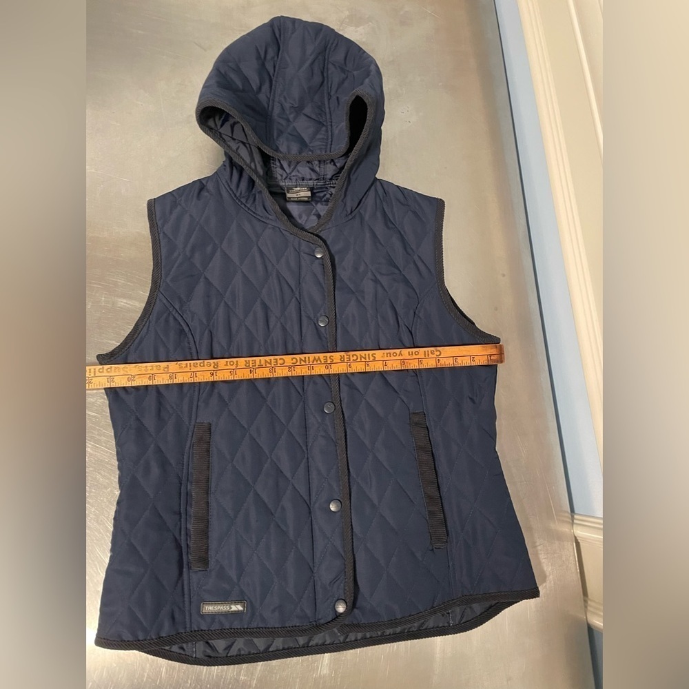 Trespass - quilted hooded vest - Picture 13 of 16